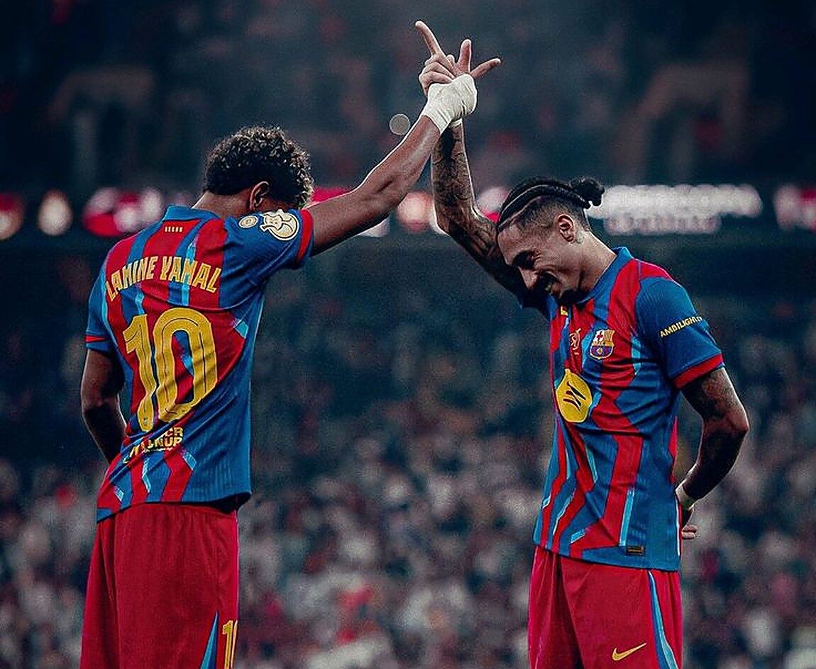 Jugadores del Barça celebrando en el Spotify Camp Nou